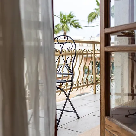 Glem Bed and Breakfast Racale