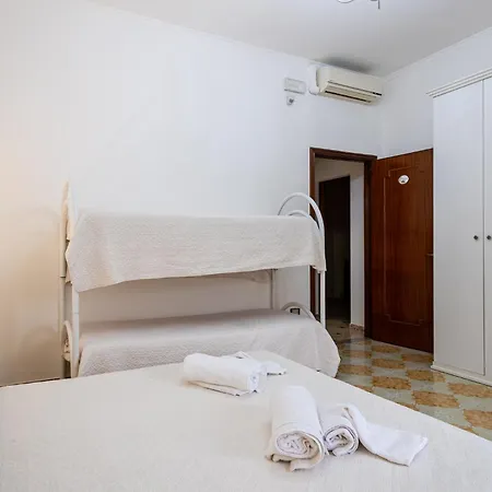 Bed and Breakfast Glem 3*