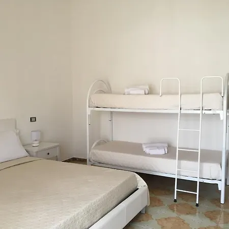 Glem Bed and Breakfast 3*