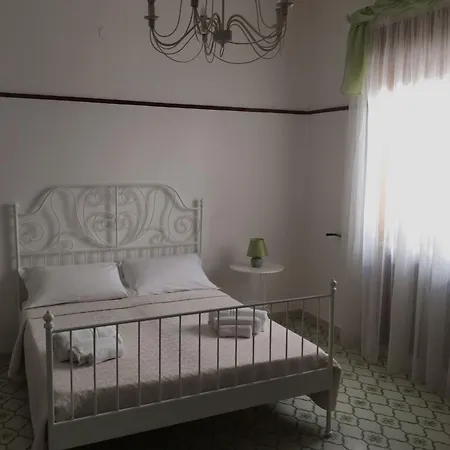 Glem Bed and Breakfast 3*