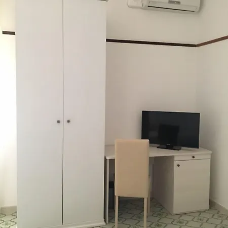 Glem Bed and Breakfast 3*