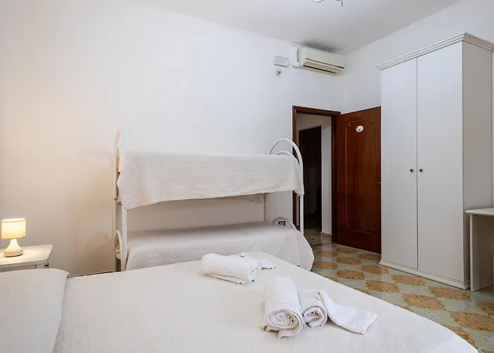 فندق مبيت وإفطار Glem 3*