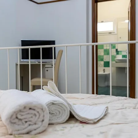 Glem Bed & Breakfast 3*